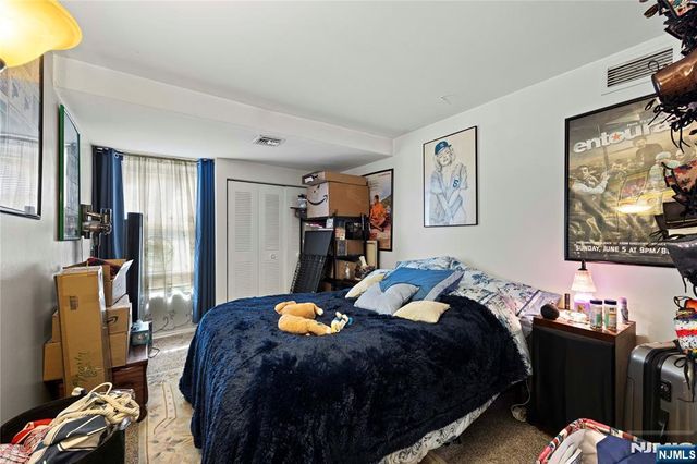 448 River J, Nutley, NJ 07110
