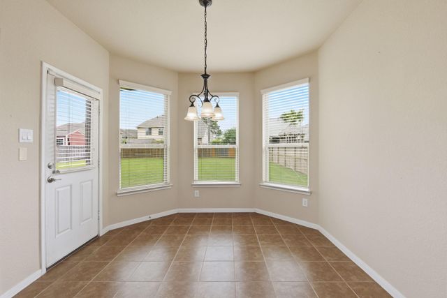 2552 Wild Oak Forest Lane, Seabrook, TX 77586