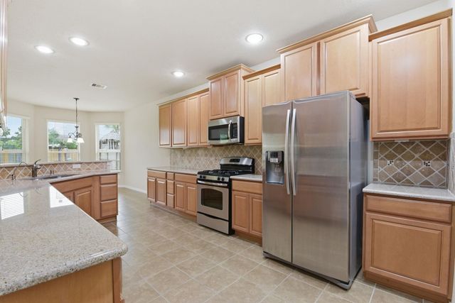 2552 Wild Oak Forest Lane, Seabrook, TX 77586