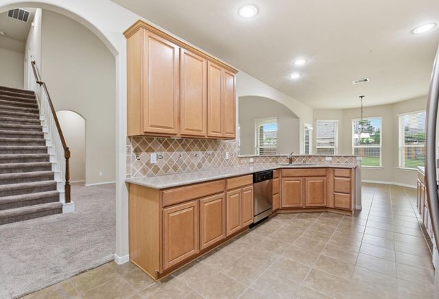 2552 Wild Oak Forest Lane, Seabrook, TX 77586