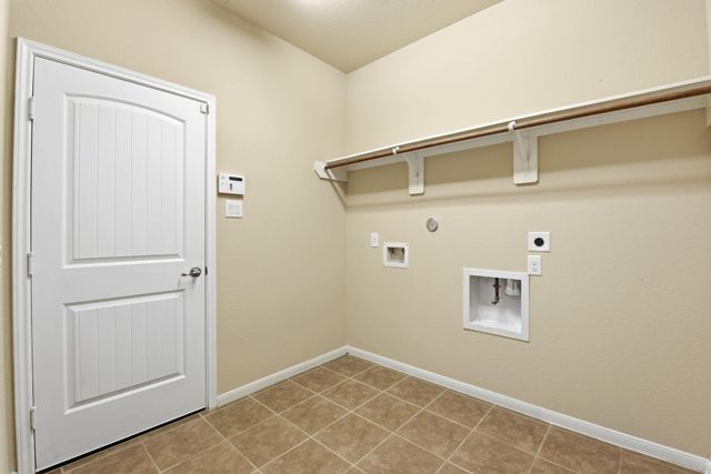 2552 Wild Oak Forest Lane, Seabrook, TX 77586