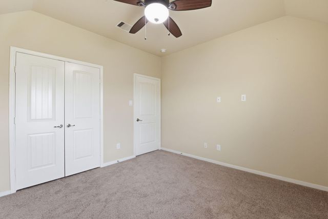 2552 Wild Oak Forest Lane, Seabrook, TX 77586