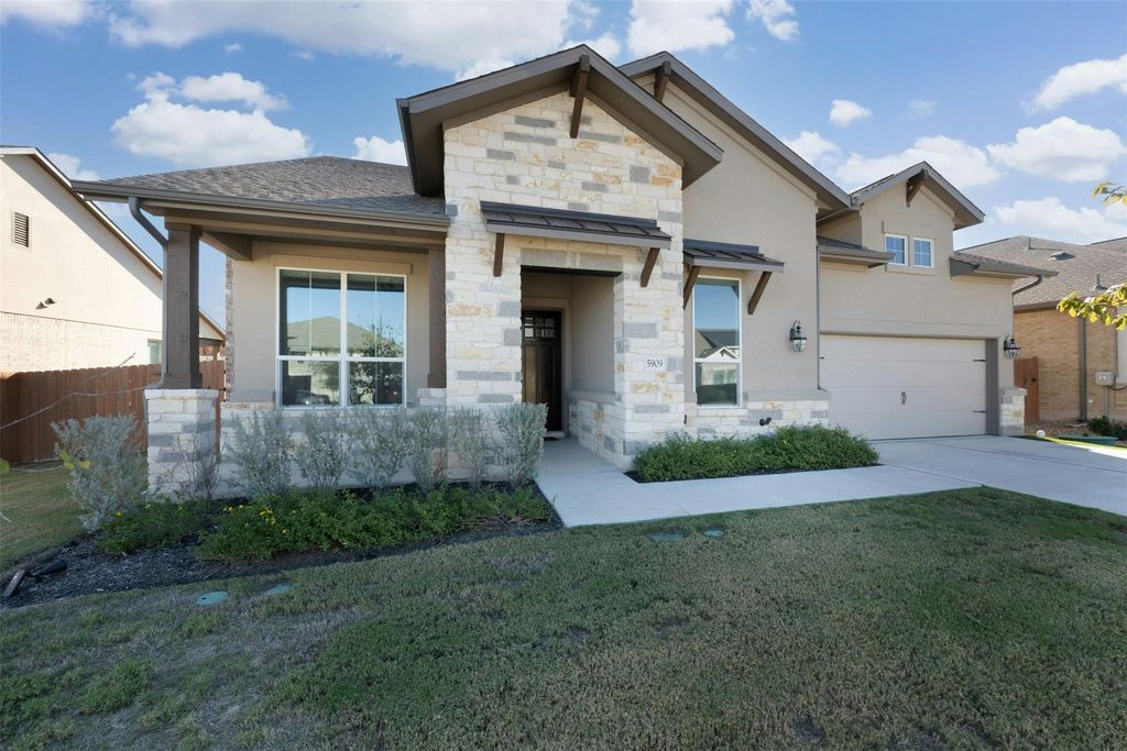 5909 Cimarron Ridge LN, Austin, TX 78738