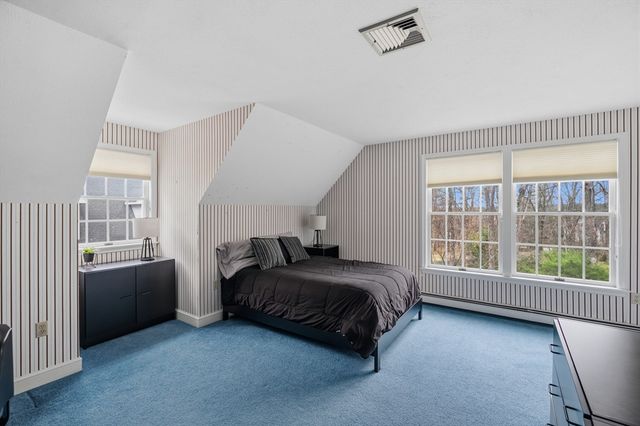 117 Castle Hill Rd, Windham, NH 03087