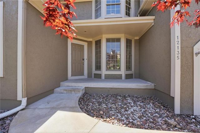 12135 GOODMAN Street, Overland Park, KS 66213