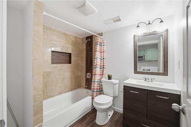 12135 GOODMAN Street, Overland Park, KS 66213