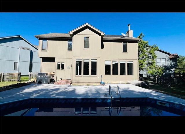 12135 GOODMAN Street, Overland Park, KS 66213