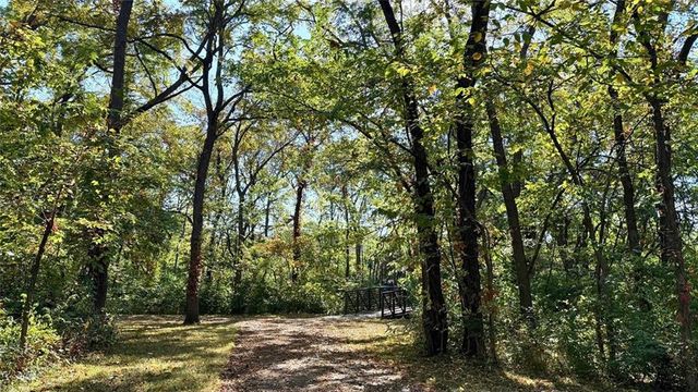 12135 GOODMAN Street, Overland Park, KS 66213