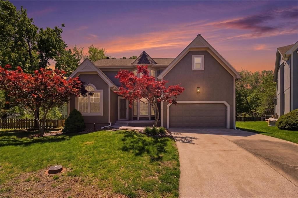 12135 GOODMAN Street, Overland Park, KS 66213