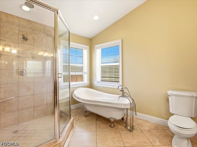 21651 Tuckahoe RD, Alva, FL 33920