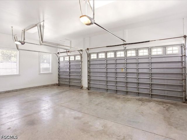 21651 Tuckahoe RD, Alva, FL 33920