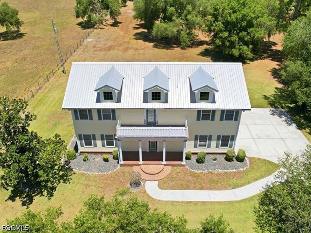 21651 Tuckahoe RD, Alva, FL 33920