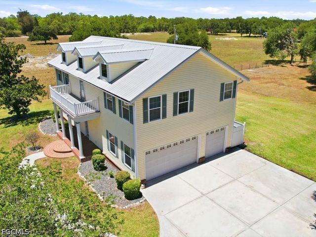21651 Tuckahoe RD, Alva, FL 33920