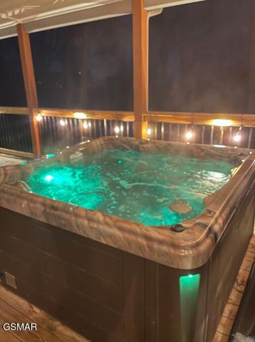 2612 Cloud View Drive, Sevierville, TN 37862