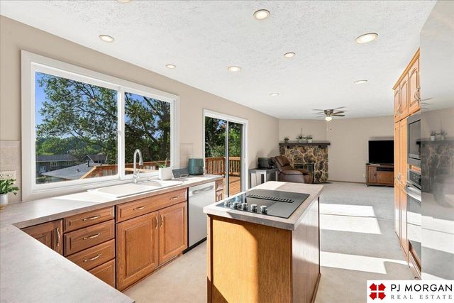 6506 S 149th Avenue, Omaha, NE 68137