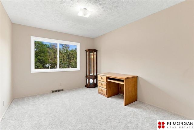 6506 S 149th Avenue, Omaha, NE 68137