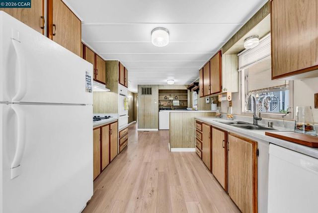 16401 16401 San Pablo Ave, San Pablo, CA 94806