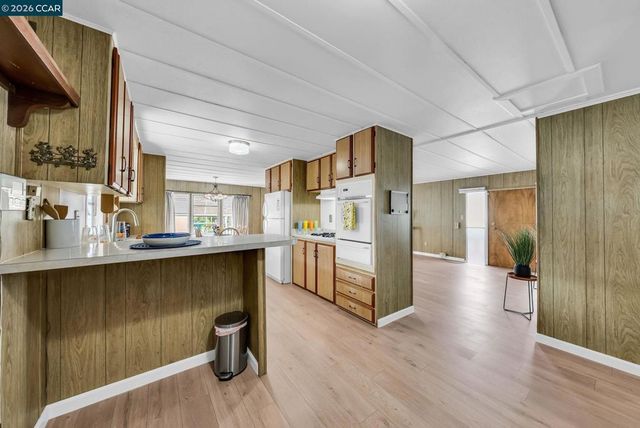 16401 16401 San Pablo Ave, San Pablo, CA 94806