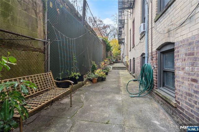 270 Harrison Avenue A-209, Jersey City, NJ 07304