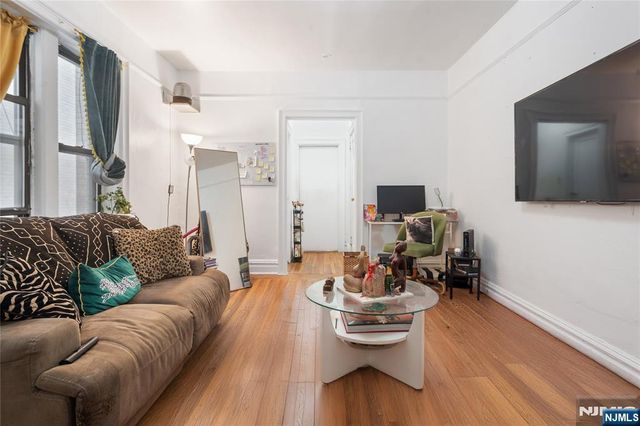 270 Harrison Avenue A-209, Jersey City, NJ 07304