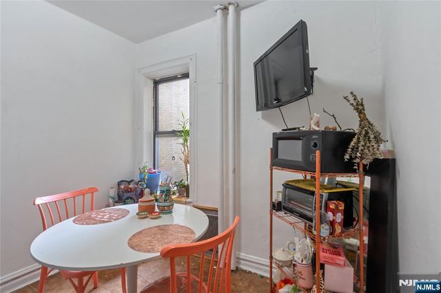 270 Harrison Avenue A-209, Jersey City, NJ 07304