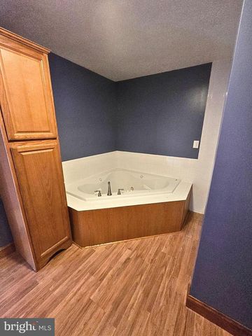 6859 WERTZVILLE RD, Enola, PA 17025