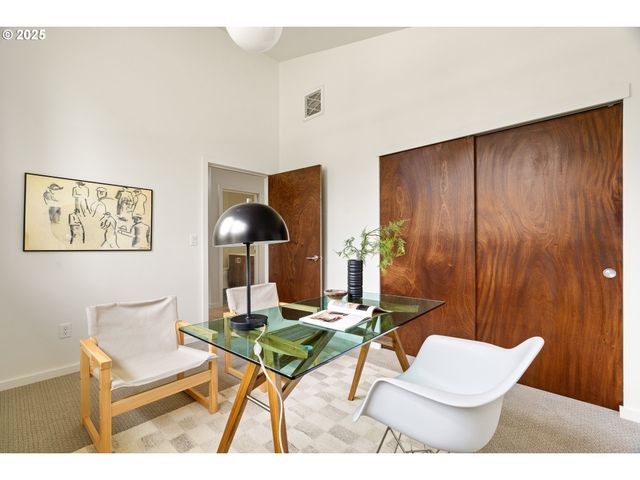 3105 Nw BLUE SKY Ln, Portland, OR 97229