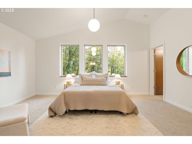 3105 Nw BLUE SKY Ln, Portland, OR 97229