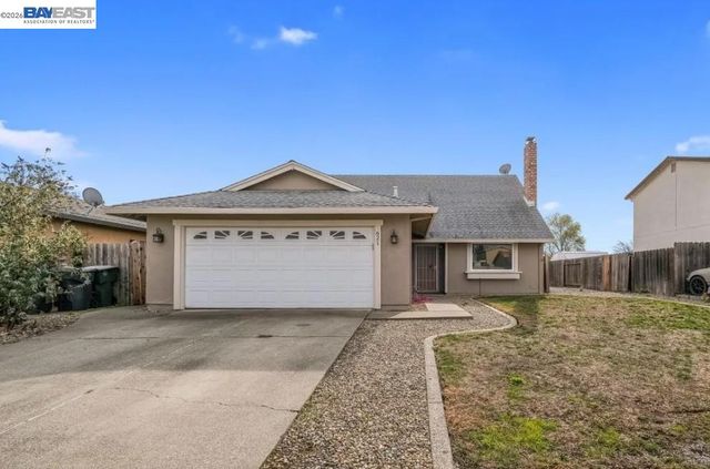 621 Chyrl Way, Suisun City, CA 94585