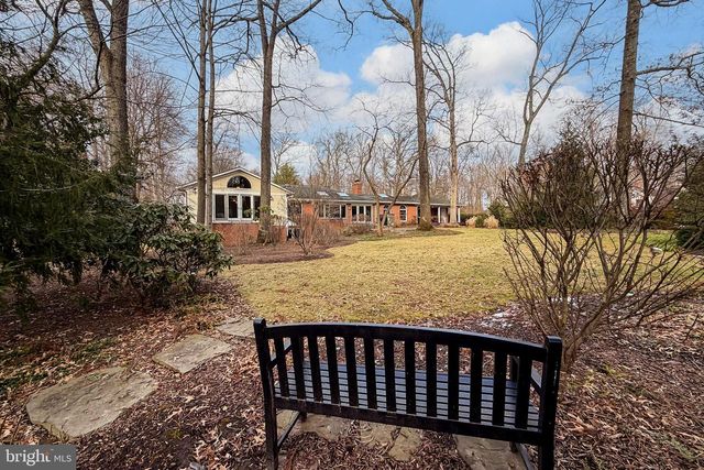 7509 WALTON LN, Annandale, VA 22003