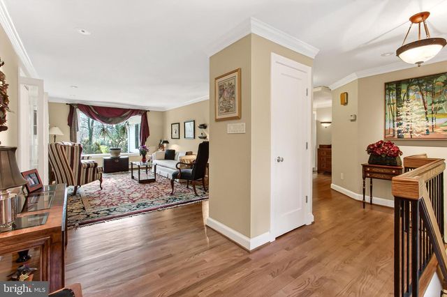 7509 WALTON LN, Annandale, VA 22003