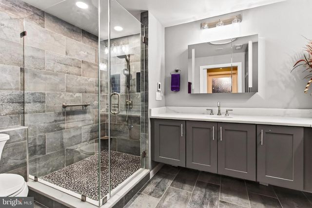 7509 WALTON LN, Annandale, VA 22003