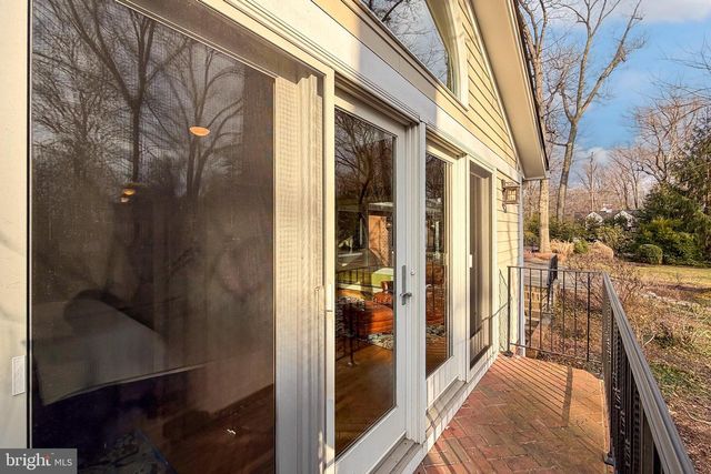 7509 WALTON LN, Annandale, VA 22003