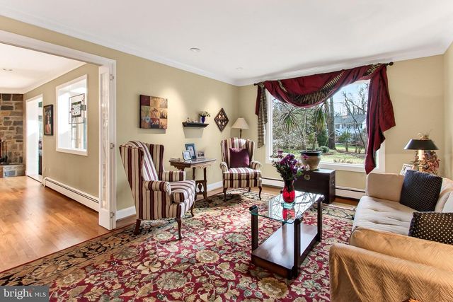 7509 WALTON LN, Annandale, VA 22003