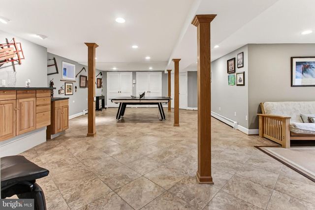 7509 WALTON LN, Annandale, VA 22003