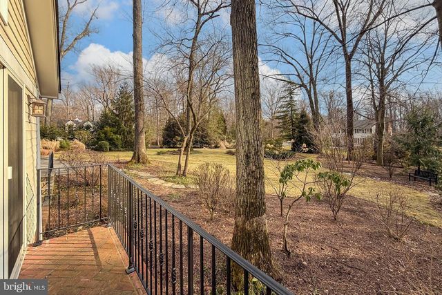 7509 WALTON LN, Annandale, VA 22003