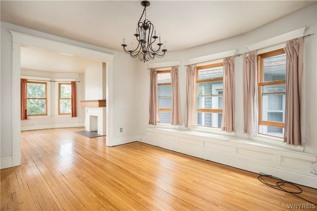 75 Inwood Place, Buffalo, NY 14209