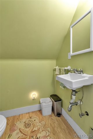 75 Inwood Place, Buffalo, NY 14209