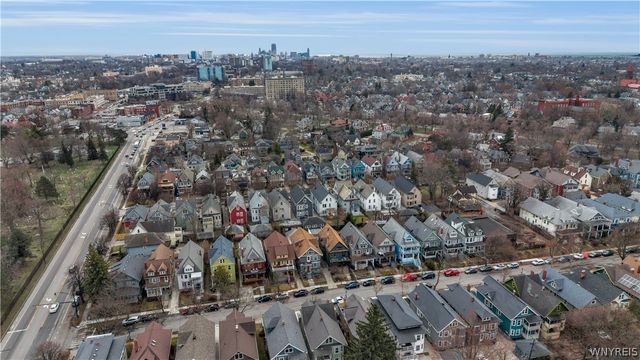 75 Inwood Place, Buffalo, NY 14209