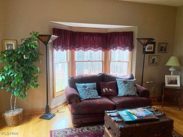 49698 Parkview Drive, East Liverpool, OH 43920