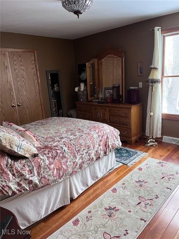 49698 Parkview Drive, East Liverpool, OH 43920