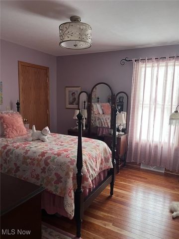 49698 Parkview Drive, East Liverpool, OH 43920