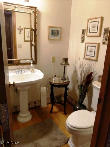 49698 Parkview Drive, East Liverpool, OH 43920