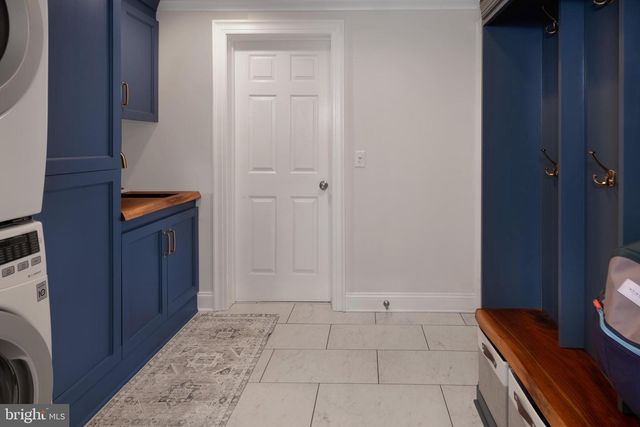 172 PENNINGTON HARBOURTON RD, Pennington, NJ 08534