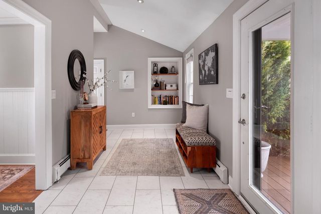 172 PENNINGTON HARBOURTON RD, Pennington, NJ 08534