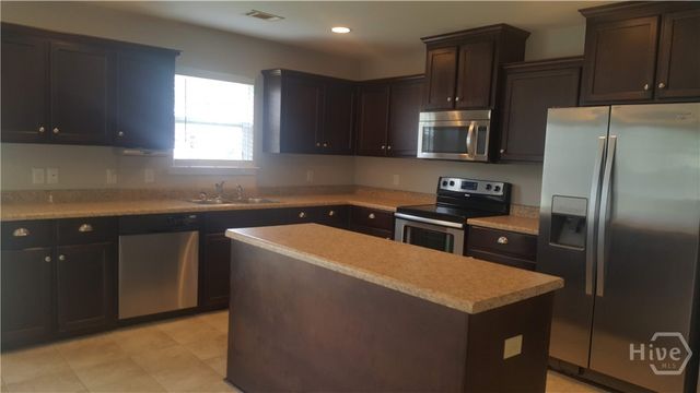 37 Wesleyan Drive, Savannah, GA 31419