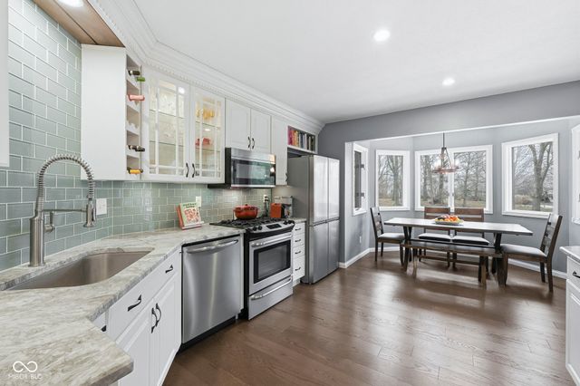 1171 Waterford Drive, Avon, IN 46123