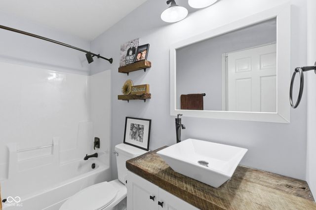 1171 Waterford Drive, Avon, IN 46123