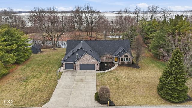 1171 Waterford Drive, Avon, IN 46123