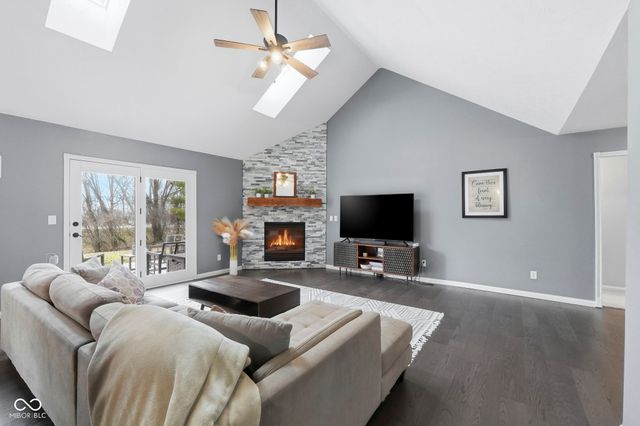 1171 Waterford Drive, Avon, IN 46123